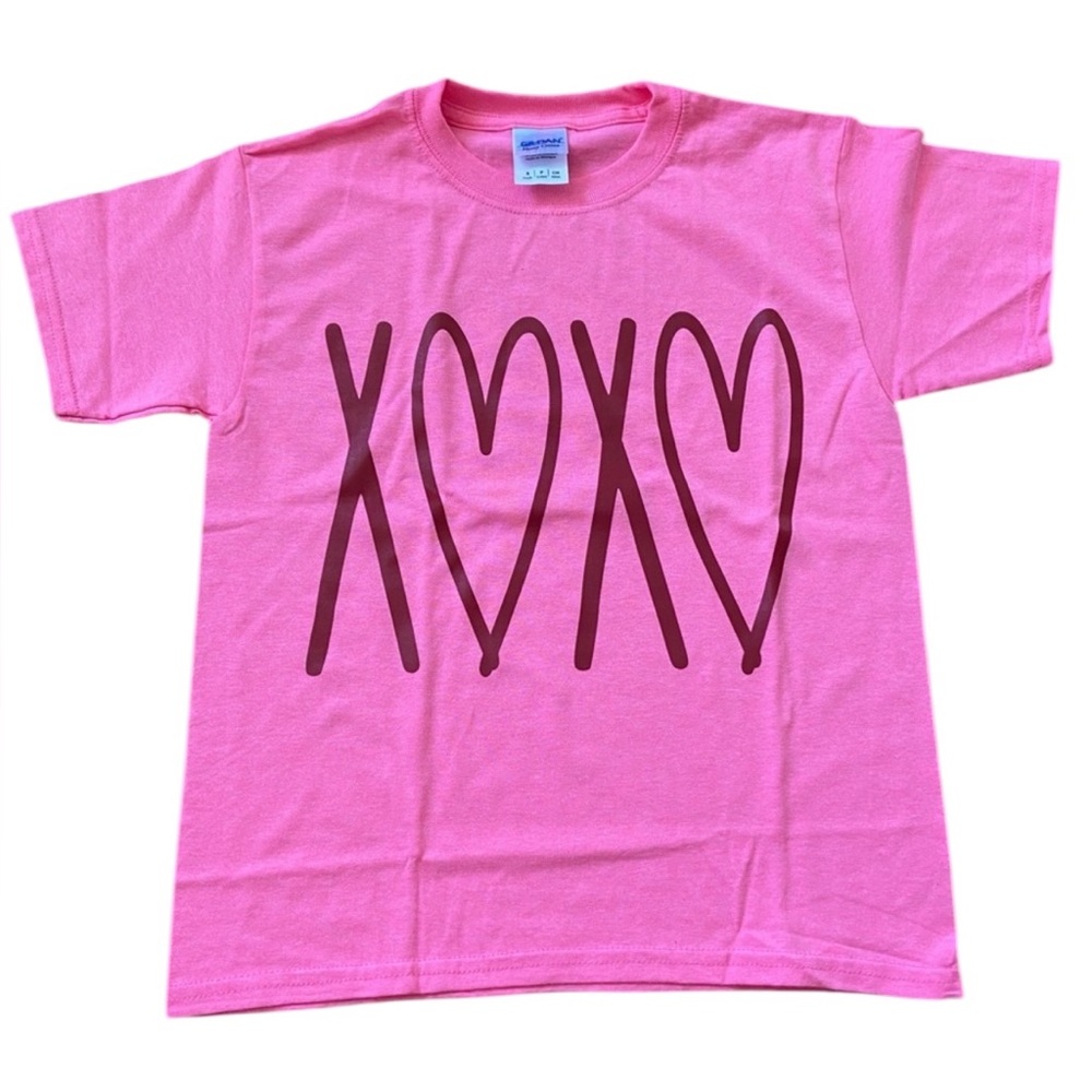 XOXO pink girls Valentine’s Day tee shirt